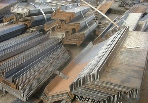 現(xiàn)貨供應(yīng)8mm花紋鋼板 金屬材料領(lǐng)域的高性價(jià)比選擇